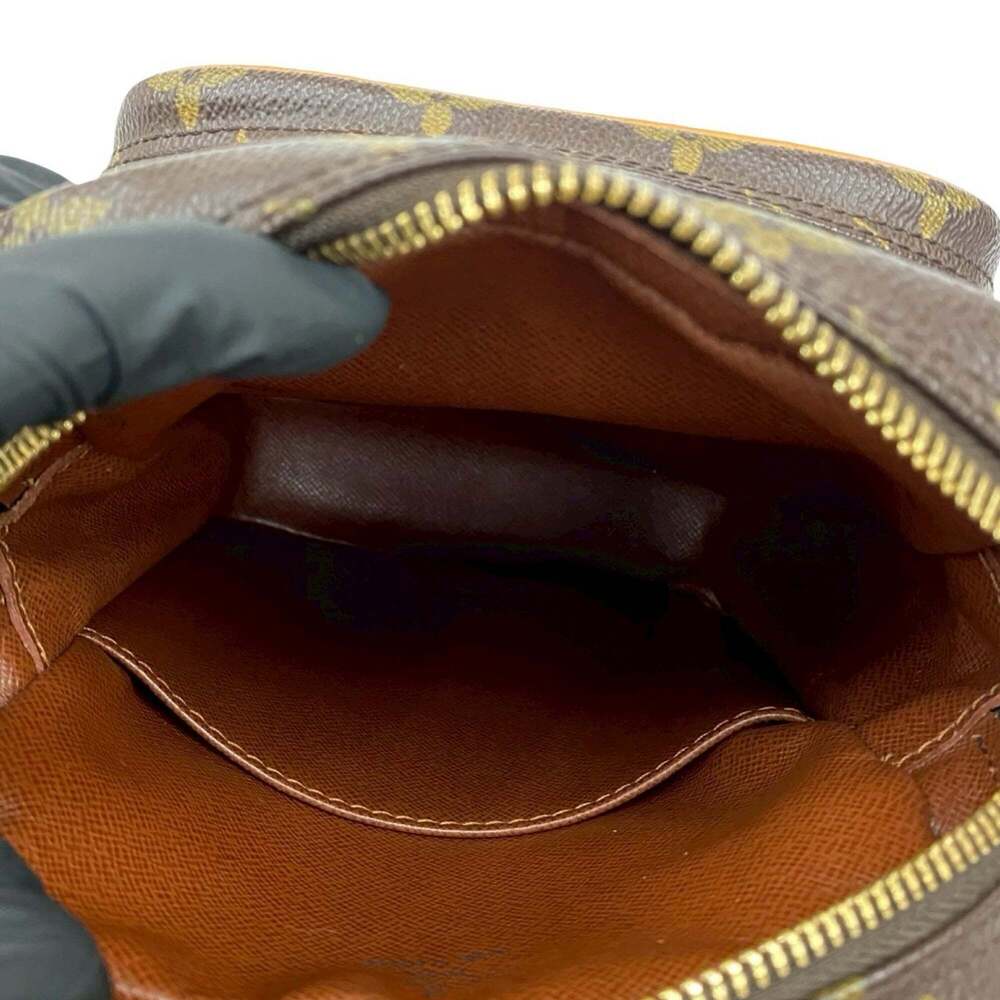 LOUIS VUITTON Brown Monogram Leather Pochette Shoulder Bag - Picture 9 of 10